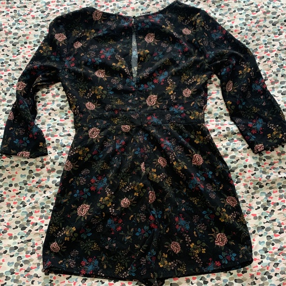 Romper 3/4 sleeves - Picture 3 of 4